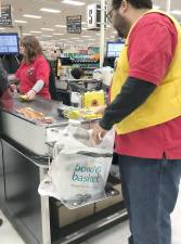 No penalties until April for stores handing out plastic bags