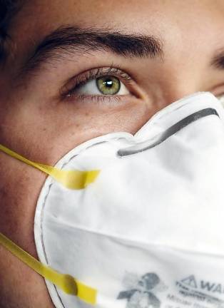 New York. MTA announces $50 fine for refusal to wear a mask on public transit The MTA announced this week all customers who refuse to wear a mask on public transit will be subject to a $50 fine. Photo by Griffin Wooldridge from Pexels.