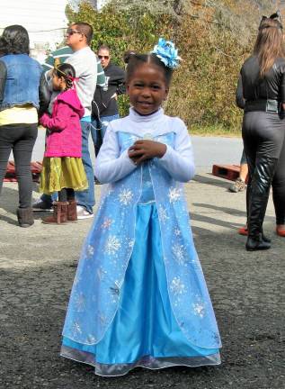 Chester celebrates the haunting season A lovely "Frozen" princess (Photo by Ginny Privitar)