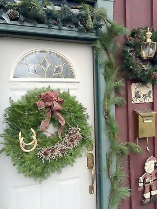 Iron Horse Sanctuary is holding Fresh Holiday Horseshoe Wreaths fund raiser. Provided photo.