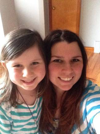 Mommy & Me Contest Aiva and Justine Diaz of Chester