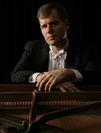 Pianist John Novocek