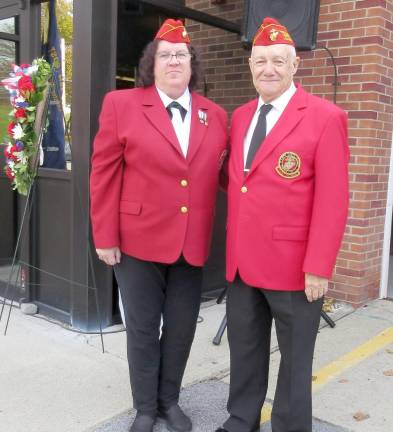 Marine Corps League veterans Gail Goodson and John Mutchler