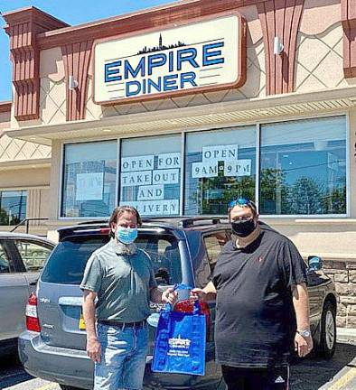 Charity launched to help feed children in Orange County Rabbi Roger Lerner of Monroe Temple of Liberal Judaism and Empire Diner owner David Wenger have joined forces to replicate a Pennsylvania program that has been successful in feeding hundreds of children per week over the past decade. (Photo source: dinners4kidsoc.org)