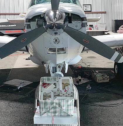 Orange County Pilot Association (OCPA) members Diego and Joyce Fontayne had their Bonanza ready for takeoff from Montgomery (KMGJ). They joined other area pilots delivering Treats for the Towers made in gratitude for the Air Traffic Controllers at Stewart Airport (KSWF and Hudson Valley Regional Airport (KPOU)