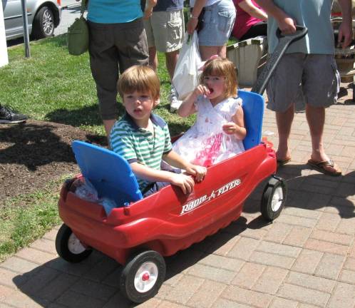 Scenes from Great American Weekend Luke and Gia Alcorso of Goshen got a ride with parents Daniel and Stacy.