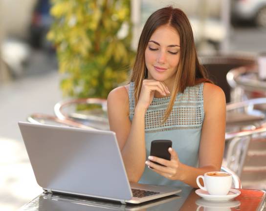 Poll: Teens say social media makes them feel better freeimage4life, Creative Commons