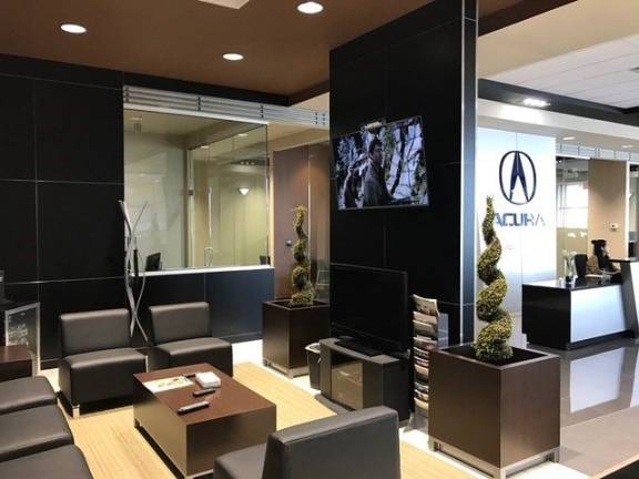 Friendly Acura expands, reopens in Middletown Friendly Acura expands, reopens in Middletown
