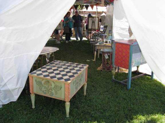 Great American Weekend brings on the crowds Painted tables