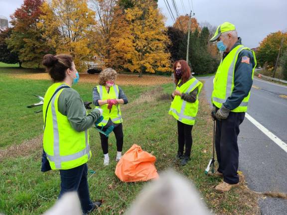 Calling for volunteers: Kiwanis Club of Chester Annual Spring Cleanup Day