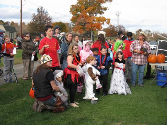 Chester celebrates the haunting season A crowd listens for winner announcements (Photo by Ginny Privitar)
