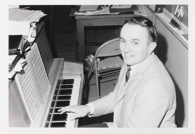 Pay tribute to Goshen's 'music man,' Paul Wright Pay tribute to Goshen's 'music man,' Paul Wright