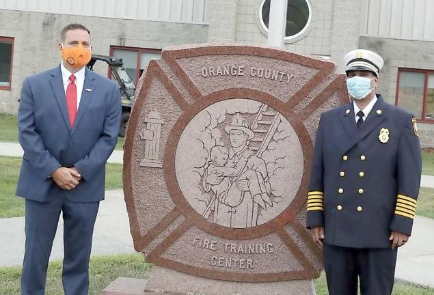 County Executive Neuhaus attends Firefighter 1 graduation Orange County Executive Steven M. Neuhaus and Deputy Commissioner of Fire Services Vini Tankasali at the County’s Firefighter 1 on Tuesday, Sept. 1. Provided photos