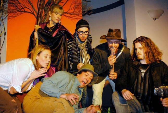 Sugar Loaf Performing Arts Center is a boon to artists and audiences alike Local actors perform a scene at Cornerstone Theatre Arts in Goshen.