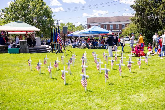 Goshen Supports the Fallen Crosses row on row