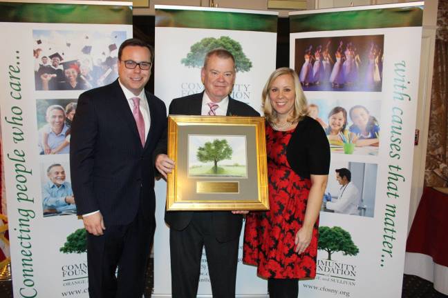 William Bratton honored with distinguished service award from Community Foundation From left, Josh Sommers, CFOS chairman, William J. Bratton, CFOS board member, and Elizabeth Rowley, CFOS president and CEO.