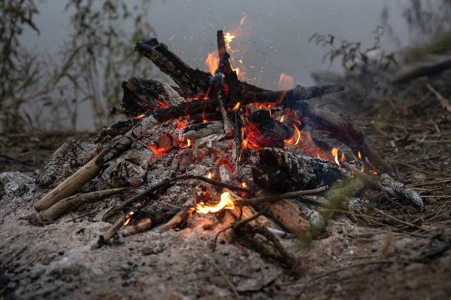 Statewide burn ban in effect through Oct. 15 Statewide burn ban in effect through Oct. 15