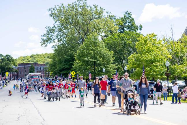 Goshen Supports the Fallen A big parade