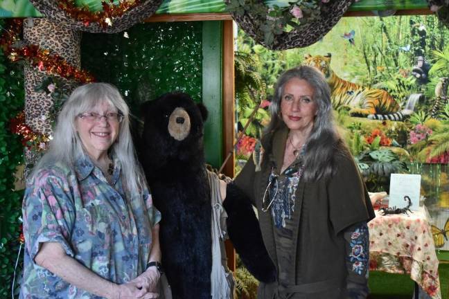 Sanctuary sues local SPCA for return of 45 seized animals Karen Lang (left) a retired reading teacher who volunteers at Noah’s Park, and Diana McGowan, co-owner of Noah’s Park, in a room used for birthday parties