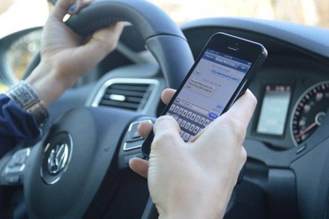 Tighter ‘texting while driving’ laws could spell trouble for phone-addicted motorists