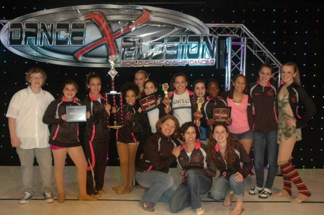 M'Lanie Hunter Dance takes top score, will reach for the stars at national competition M'Lanie Hunter Dance takes top score, will reach for the stars at national competition