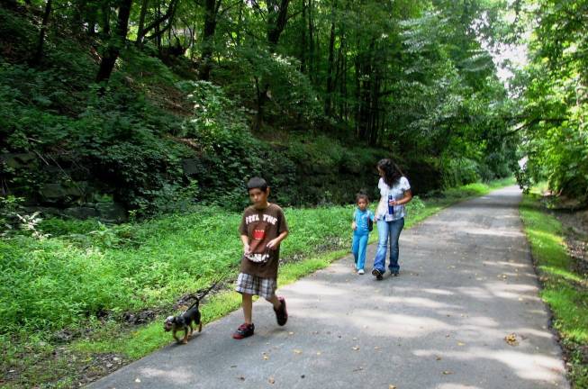 Heritage Trail will temporarily close from Goshen to Chester train station Heritage Trail will temporarily close from Goshen to Chester train station