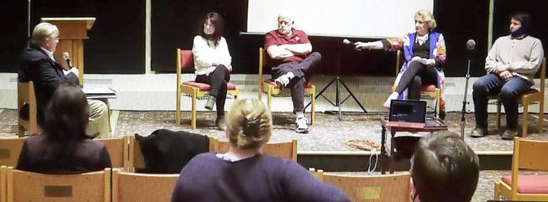 Lou Marquet invited several guests to come forward for a panel discussion on what had been addressed as well has how to best introduce the new Website. From left, Lou Marquet, vice president of Community2gether; Mary Beth Schlichting, owner of Frazzleberries Gift Shop; John Christison, owner of Yesterday’s Restaurant; Kathleen Norris, managing principal of Urban Fast Forward; and Village of Florida Mayor Daniel Harter Jr.