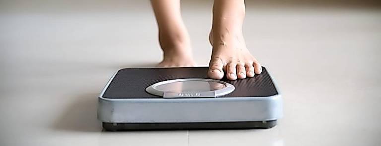 Bathroom scale is a powerful weapon in managing weight