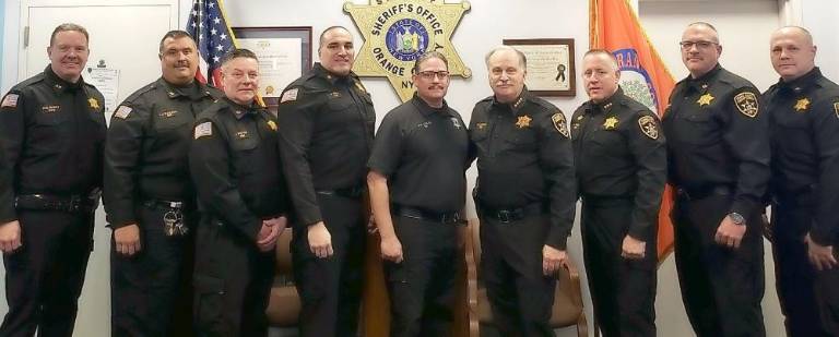 Sheriff commends corrections officer David Colon for 25 years of exemplary service From left: Chief Dennis Barry, Captain Larry Catletti, Captain Jimmy Potter, Colonel Tony Mele, Officer David Colon, Sheriff Carl DuBois, Assistant Undersheriff Tony Weed, Captain Vinny Dichiaro, Captain Paul Arteta