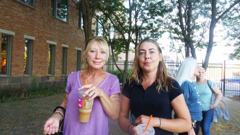 Heather Sullivan and Cindy O&#x2019;Brien at the courthouse Sept. 6 (Photo by Frances Ruth Harris)