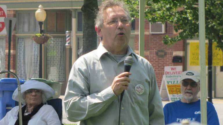Court nullifies Valley View transfer Attorney Michael Sussman speaks at a recent pro-Valley View rally in Goshen (Photo by Edie Johnson)