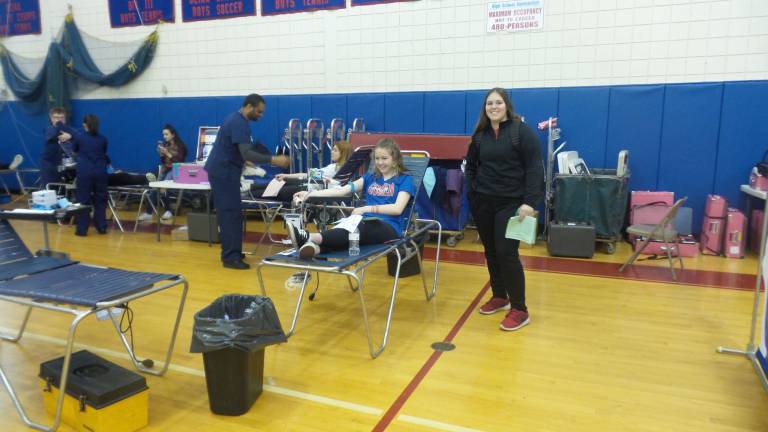 Hundreds give at Goshen blood drive Happy to give! (Photo by Frances Ruth Harris)