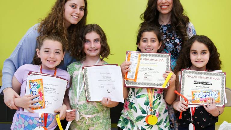 Chabad Hebrew School celebrates students' accomplishments Chabad Hebrew School celebrates students' accomplishments