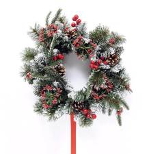 Build a wreath with Sarah from Chester Hometown Florist