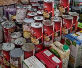 The food pantry is looking for non-perishable food items.