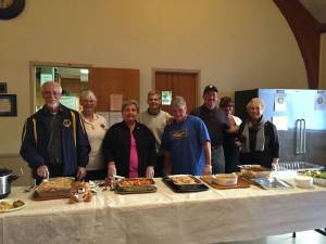 Lions host community dinner