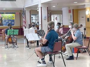 Cello ensemble gives first live Valley View performance since pandemic began, more wanted