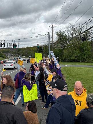 Nurses picket opposite Garnet Health Medical Center.