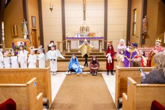 Local kids participate in Christmas pageant