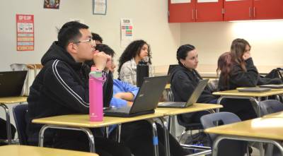 Seniors in Mr. Maggi and Ms. Scanlon’s Participation in Government engage in dialogue with Assemblyman Brabenec on challenging political issues.