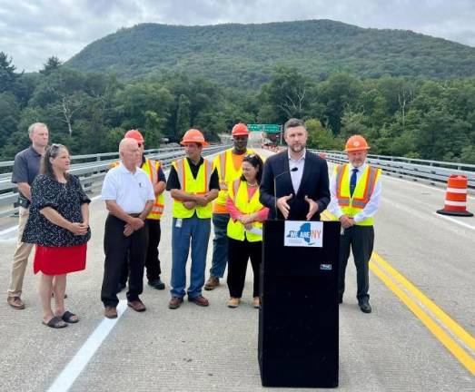 Rep. Pat Ryan appeared at a press conference to announce the reopening of Route 9W-Popolopen Bridge. The bridge allowing access between West Point and the Bear Mountain Bridge to Westchester and Putnam counties, Palisades Parkway to Rockland County and Route 6 westbound. Provided photo.