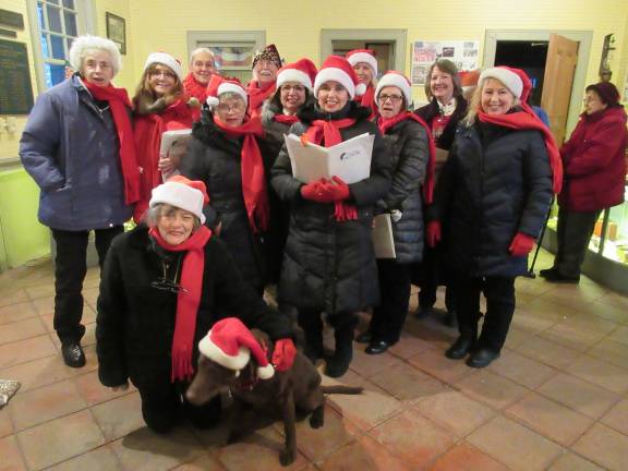 Song of the Valley Sweet Adelines serenaded the crowd (Photo by Ginny Privitar)