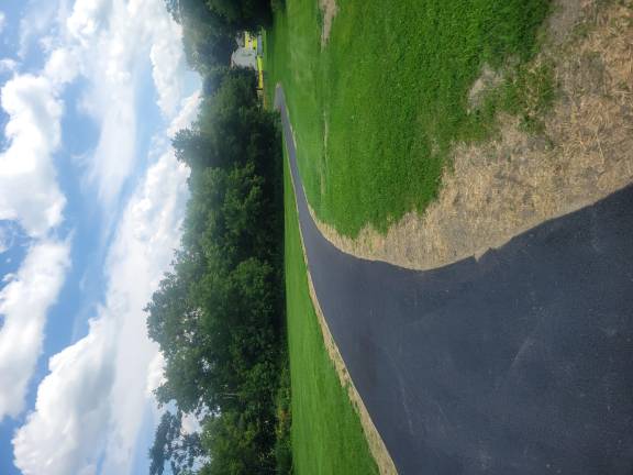 The newly installed walkway. (Photo by Dylan Skriloff)