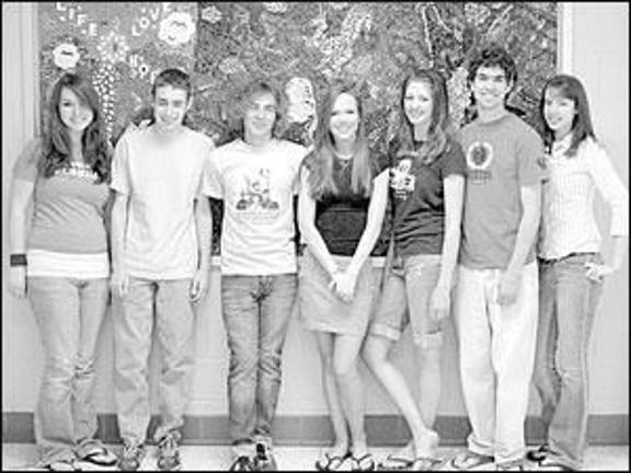 Students receive 2006 Scholarship for Academic Excellence Awards