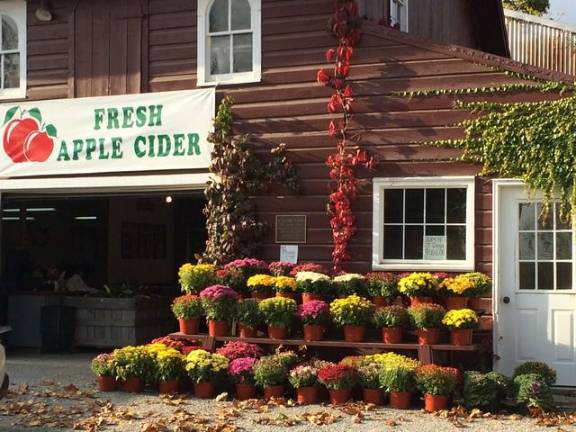 A much-welcomed message at Roe's Orchards