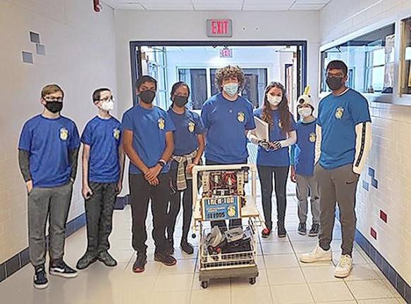 Local robotics team will send Monroe-Woodbury member to world championship