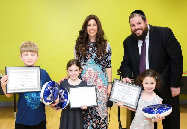 Chabad Hebrew School celebrates students' accomplishments