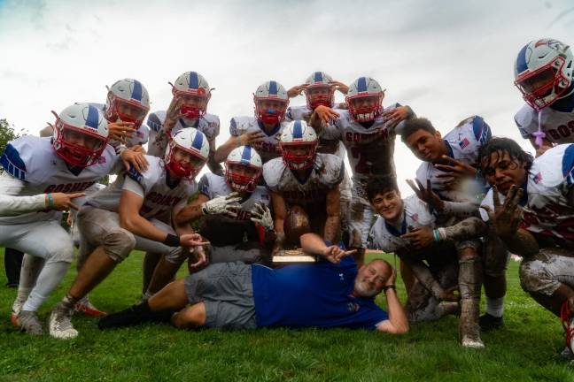 The Goshen Gladiators defeated the Warwick Wildcats to capture the coveted spirit trophy.