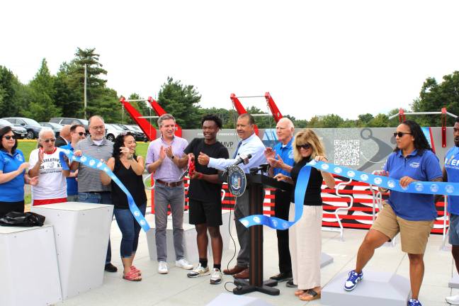 Sen. Skoufis joins Middletown community members for the opening of a fitness court at Maple Hill Park.