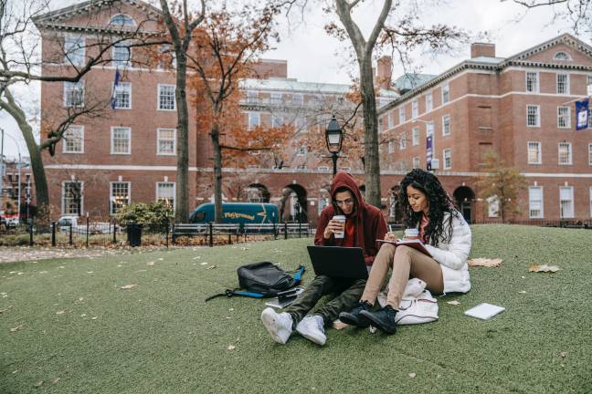 Students interested in starting or resuming their college career this fall at SUNY Orange are invited to a “Fast Track to Fall Classes” full-service enrollment event from 9 a.m. to 1 p.m., Saturday, Aug. 22.